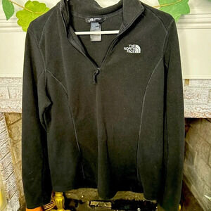 The North Face Women’s Large quarter 1/4 zip fleece pullover